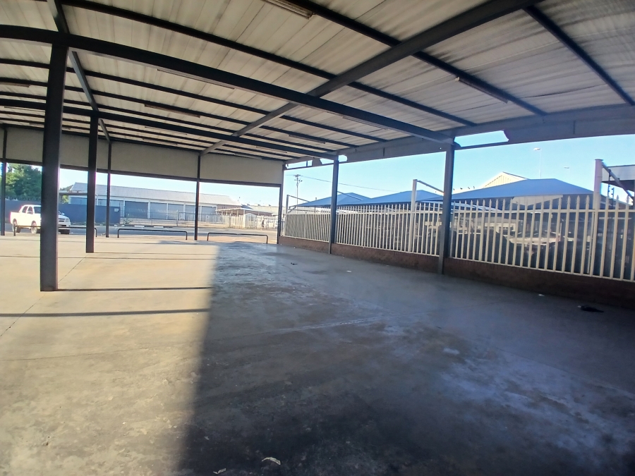 To Let commercial Property for Rent in Lower Bo-dorp North West